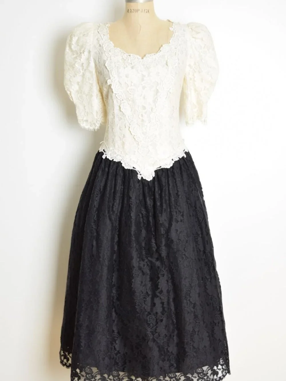 vintage 80s party prom dress cottagecore lace crochet Cachet tea length midi M - Picture 3 of 11